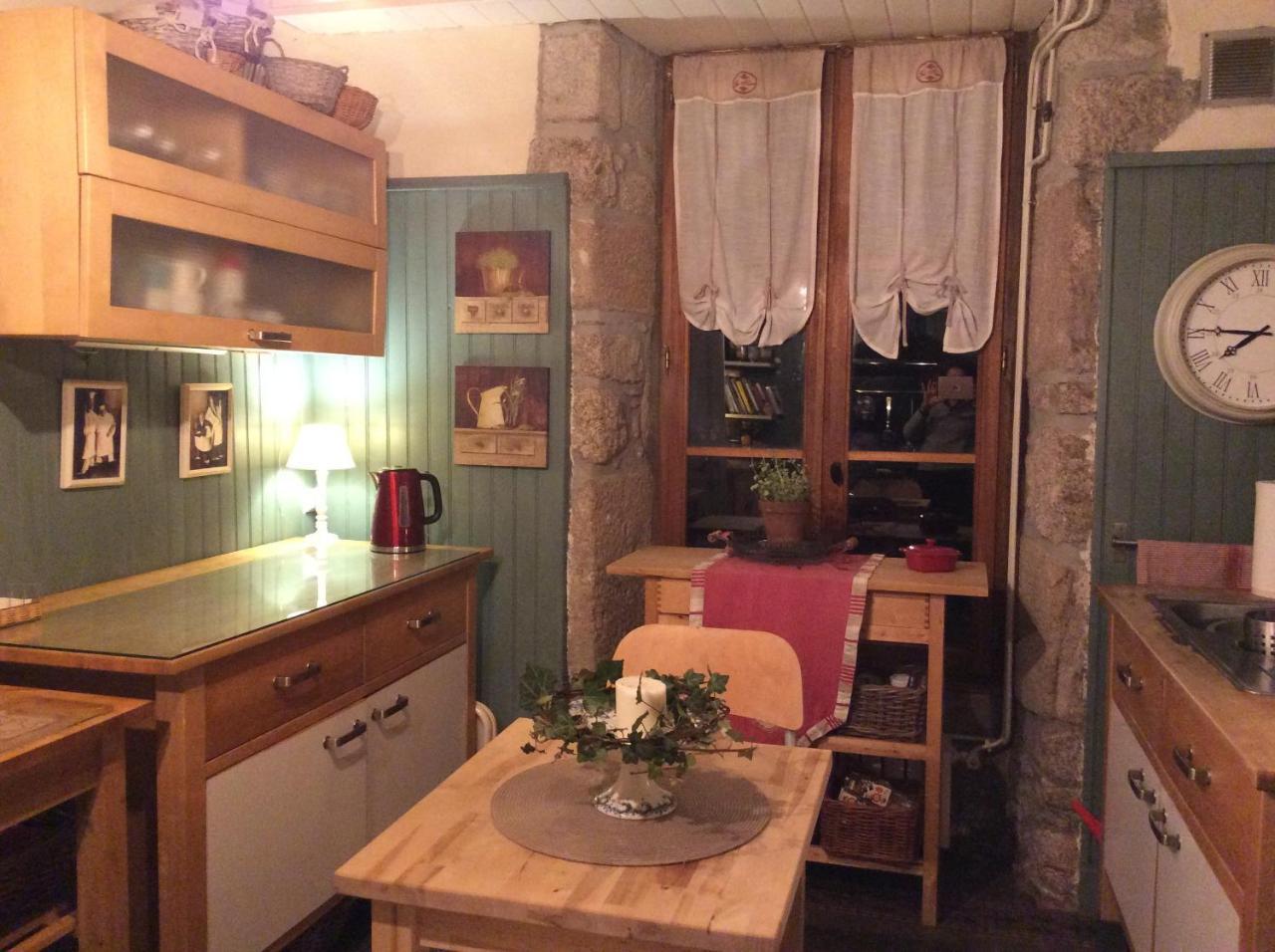 Bed and Breakfast Le Moulin Des Farges Meymac Exterior foto
