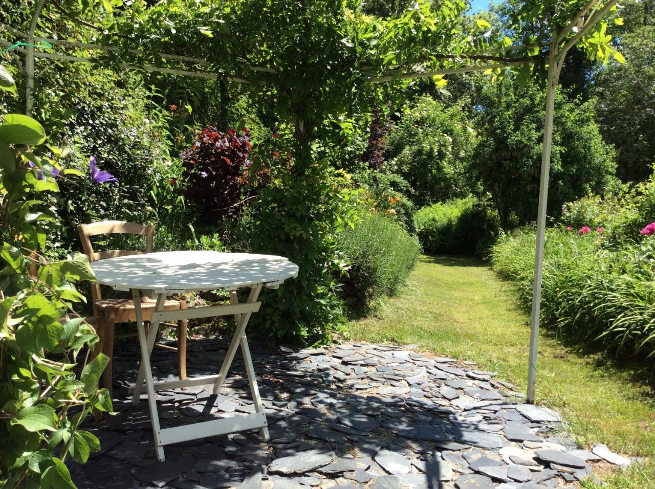 Bed and Breakfast Le Moulin Des Farges Meymac Exterior foto